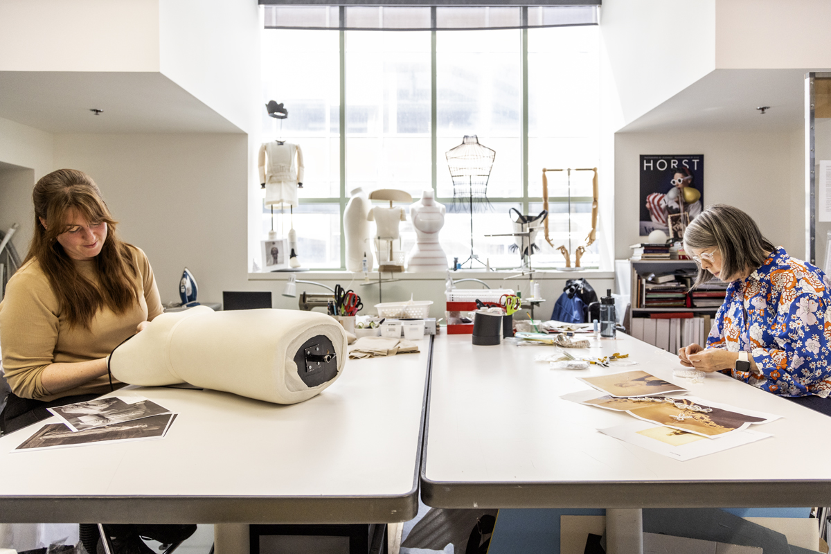 Costume mounting studio. Laura Dumitriu © McCord Stewart Museum, 2023